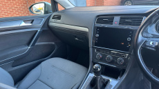 Volkswagen Golf 1.5 TSI EVO SE [Nav] 5dr Petrol Hatchback